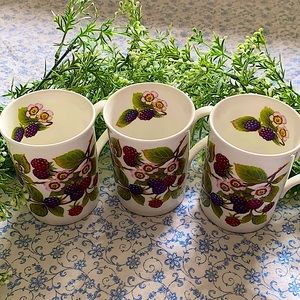 2/$35 Crown Regal Made in England Mugs